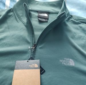 The North Face Men's Elevation 1/4 Zip Sweatshirt Small Dark Sage